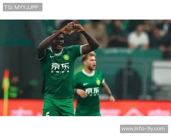 国安外援恩加德乌与妻子甜蜜举办婚礼祝福满满幸福永驻 国安外援恩加德乌与妻子甜蜜举办婚礼祝福满满幸福永驻